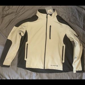 Softshell outerwear free country